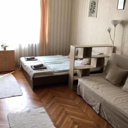 Cozy Flat At Stadionok M Station Budapest Eksteriør bilde