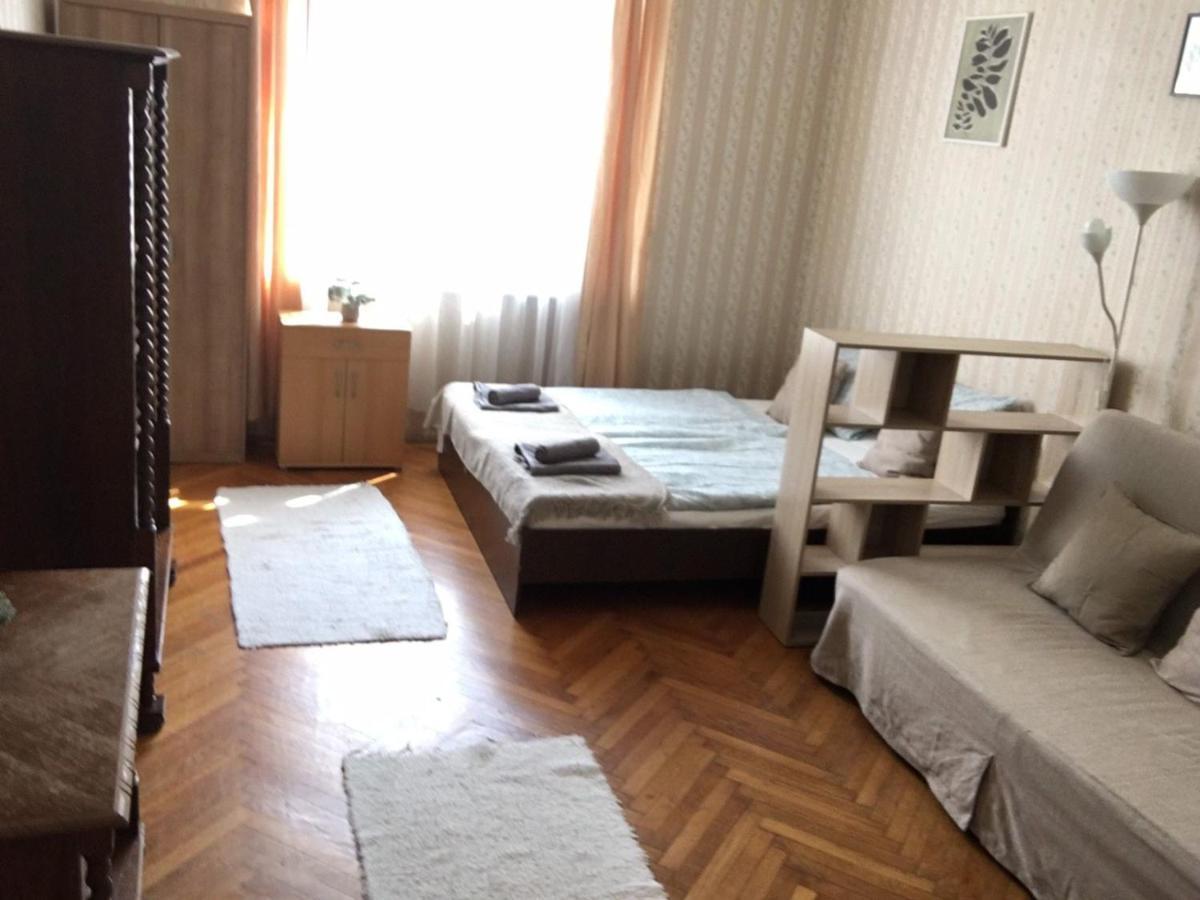 Cozy Flat At Stadionok M Station Budapest Eksteriør bilde