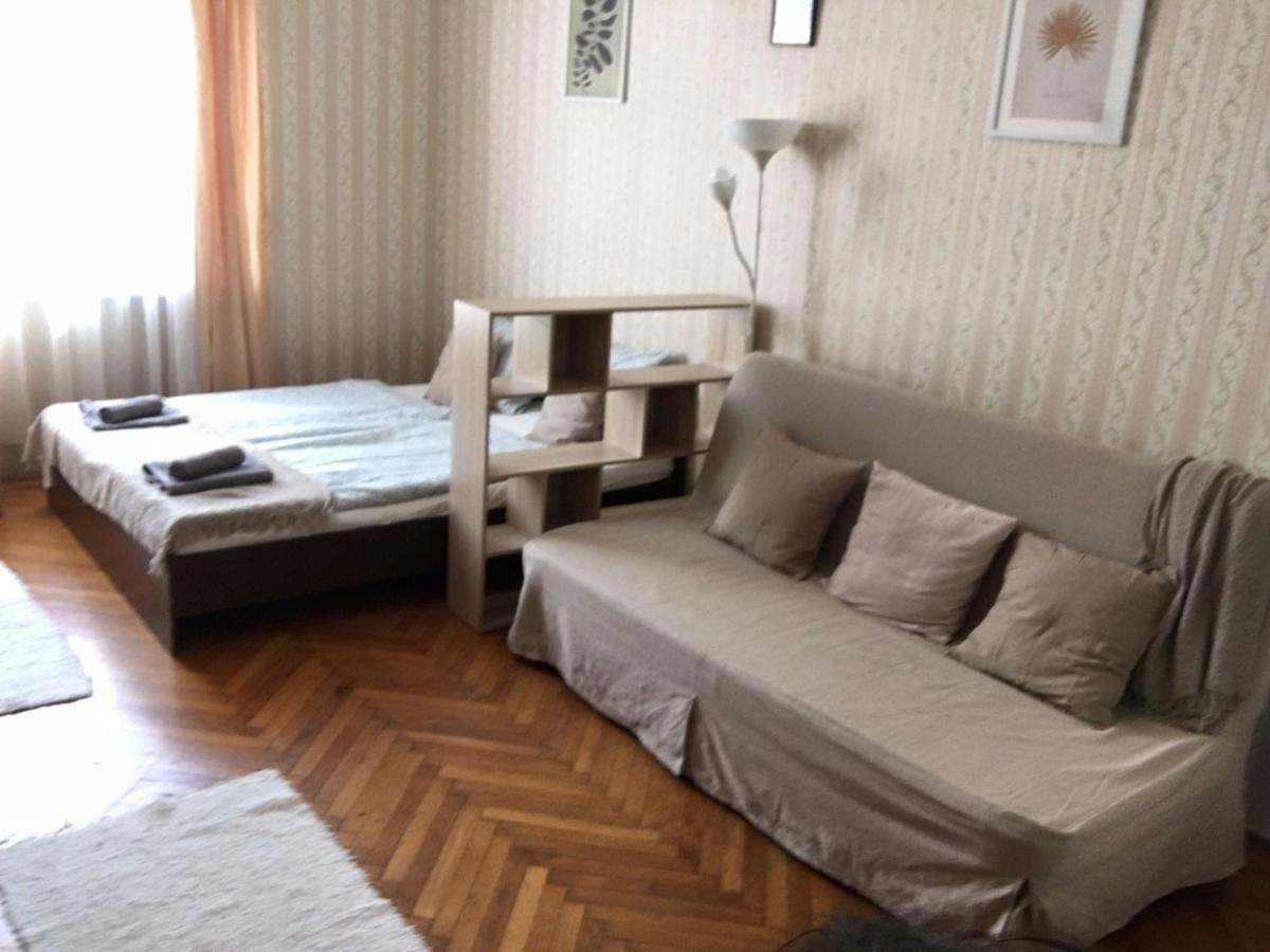 Cozy Flat At Stadionok M Station Budapest Eksteriør bilde